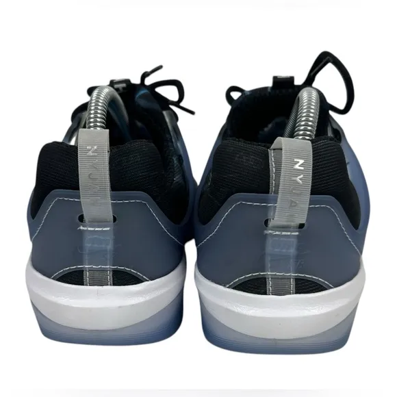 Nike Mens US 8 Sneakers Zoom Nyjah 3 SB Trouble at Home FB2394 001 Shoes