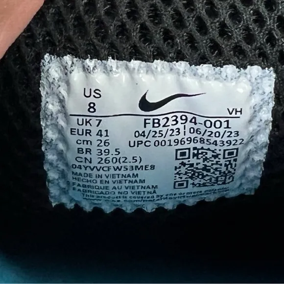 Nike Mens US 8 Sneakers Zoom Nyjah 3 SB Trouble at Home FB2394 001 Shoes
