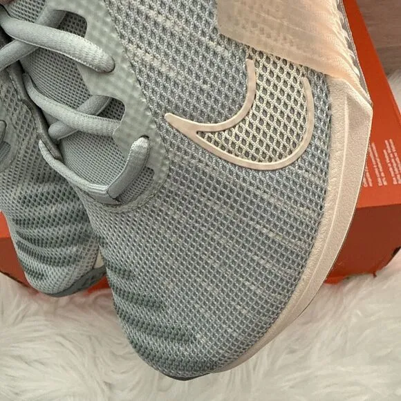 Nike Metcon 9 Women's Size 11 Men's 9.5 Shoes Light Silver Guava Ice DZ2537 002