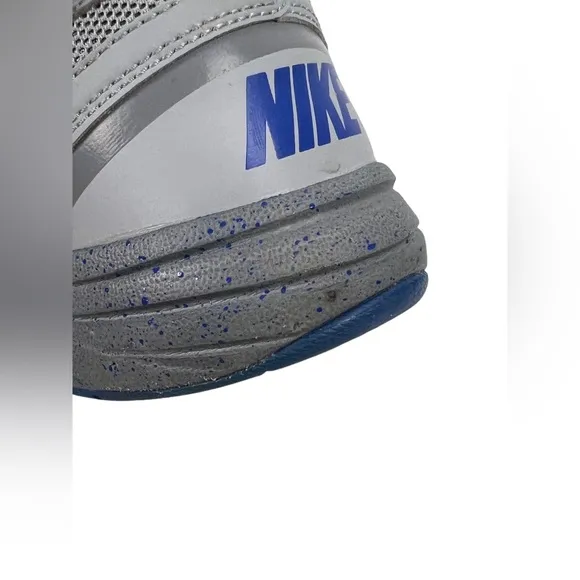 NIKE Overplay VIII (8) Mens US 8 Basketball Shoe Blue and Gray 637382 018