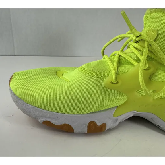 Nike Running Shoes Men's Size 11 React Presto AV2605-702 Neon Yellow Volt White