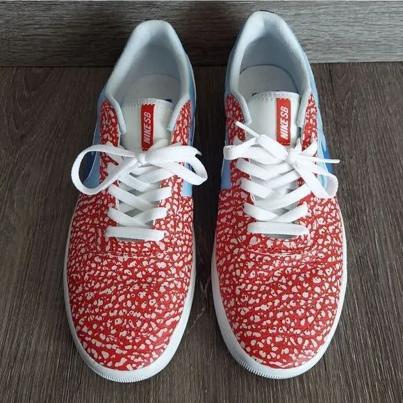 Nike SB Team Classic Dorm Room Psych Red, Blue &amp; White Skate Shoes Size 11