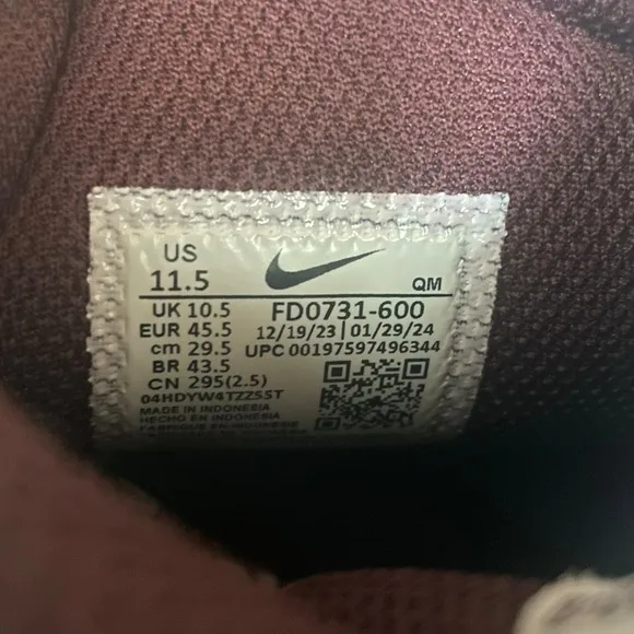 NIKE SB Zoom Blazer Mid Skate Shoes size 11.5 Burgundy