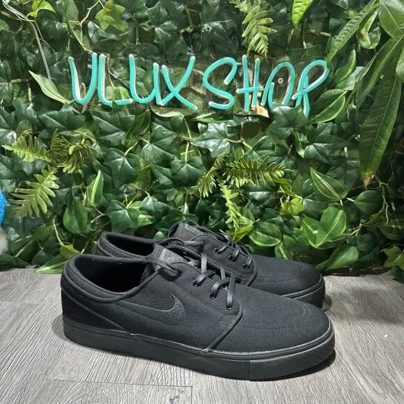 Nike SB Zoom Stefan Janoski Men's Sneakers Shoes Sz  14 Triple Black Canvas Rare