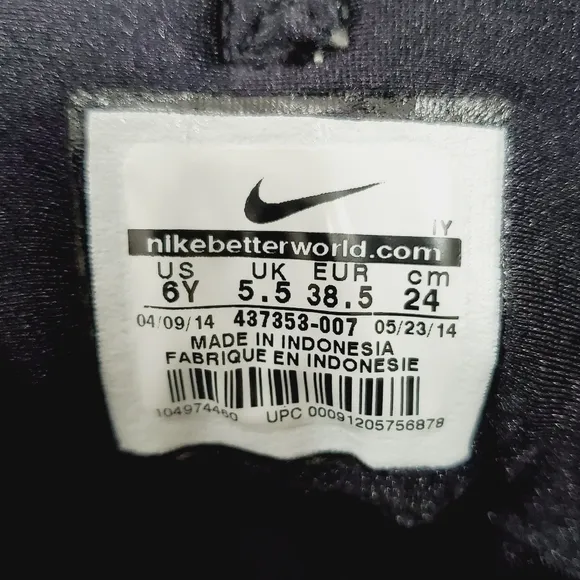 NIKE Shoes AIR GRIFFEY MAX 1 Silver Black Baseball Sneaker