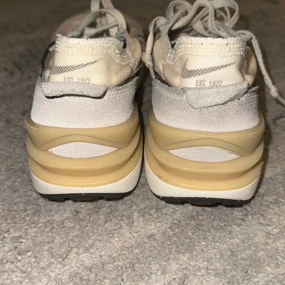 Nike Waffle One Men's Shoes Natural/Light Bone/Coconut Milk DA7995-102 Size 9