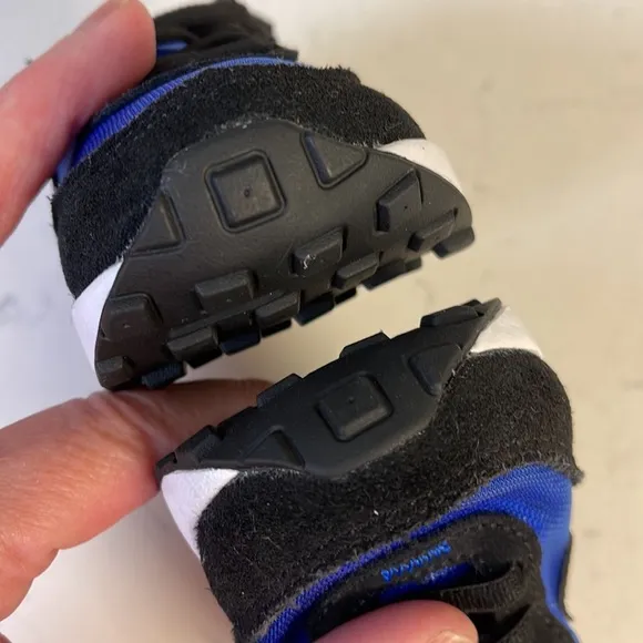 Nike Waffle One Toddler 4C DC0479-400, Worn Once
