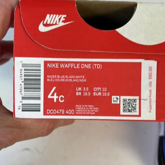 Nike Waffle One Toddler 4C DC0479-400, Worn Once