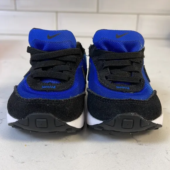 Nike Waffle One Toddler 4C DC0479-400, Worn Once