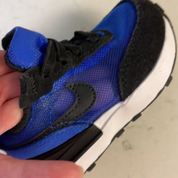 Nike Waffle One Toddler 4C DC0479-400, Worn Once