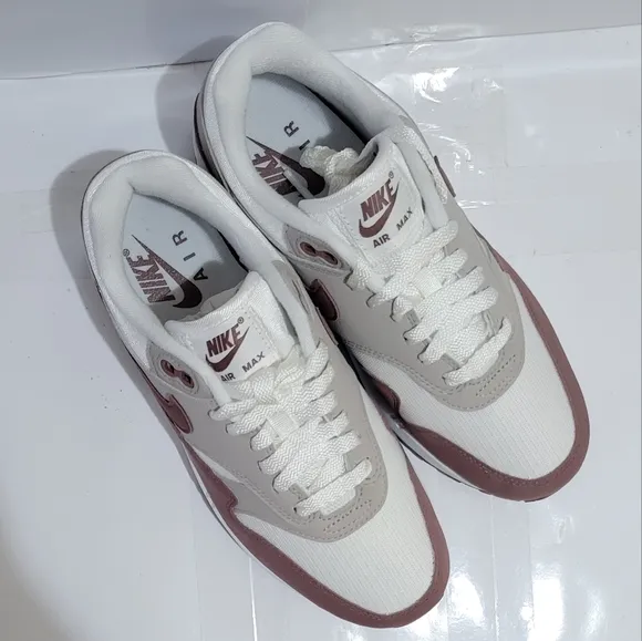 Nike Women's Air Max 1 Summit White Smokey Mauve