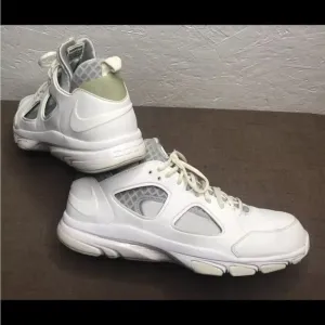 NIKE Zoom Huarache TR Low Men's 15 White, Wolf Grey Trainers Sneakers 442243-111