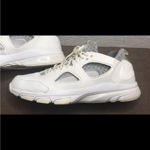 NIKE Zoom Huarache TR Low Men's 15 White, Wolf Grey Trainers Sneakers 442243-111
