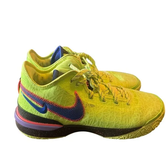 Nike Zoom Lebron NXXT Gen Ghost Green Basketball Shoes Men’s Size 11 DR8784-300