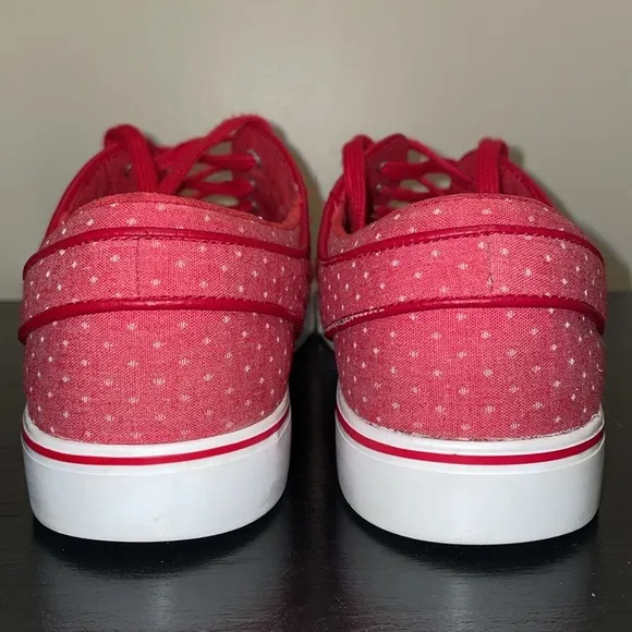 Nike Zoom Stefan Janoski Canvas Red Polka Dot Shoes Size 10.  2014