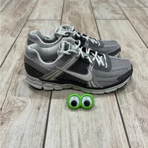 Nike Zoom Vomero 5 Cobblestone Light Bone Lifestyle