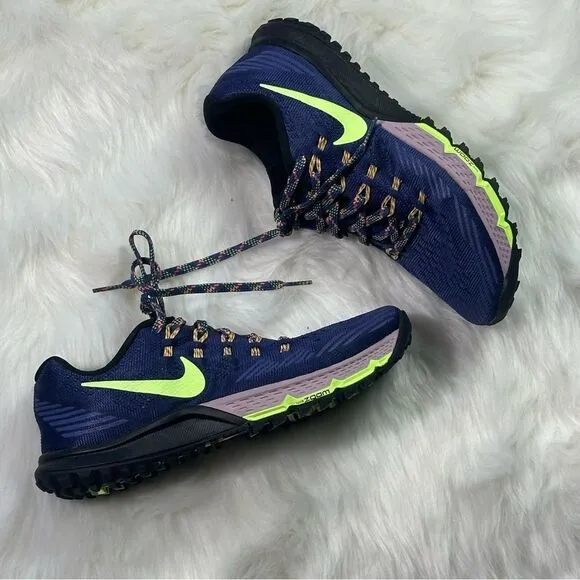 Nike Blue and Green Athletic Shoes with Breathable Mesh NWOT