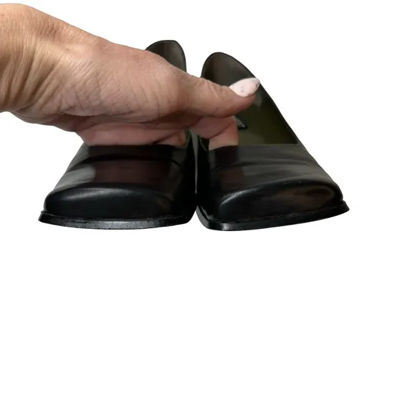 NINE WEST Black Leather Classic Square Toe &amp; Heel Pumps Size 9.5