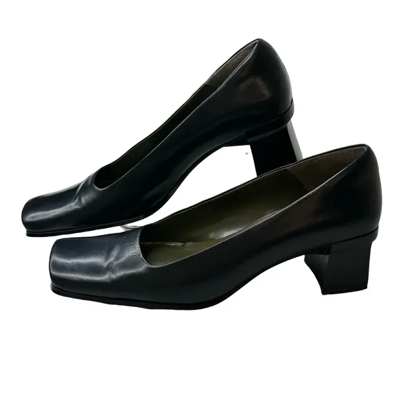 NINE WEST Black Leather Classic Square Toe &amp; Heel Pumps Size 9.5