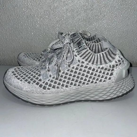 NOBULL Diamonds Knit Runner Shoes – Grey – Unisex M5.5 / W7 – New Without Box