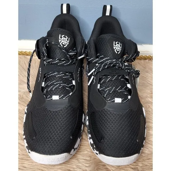 NWOB ADIDAS ONOVAN MITCHELL D.O.N. ISSUE #3 SNEAKERS- TEAM COLLECTION  -SIZE 17