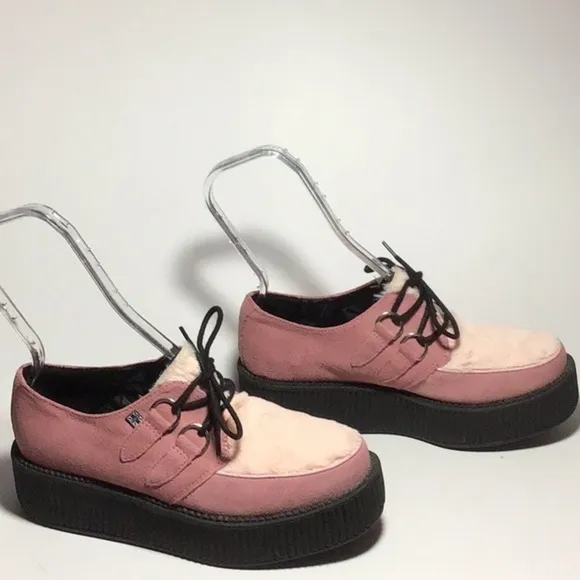 NWOB T. U.K. Mondo Creeper 9 Pink Suede Faux Fur