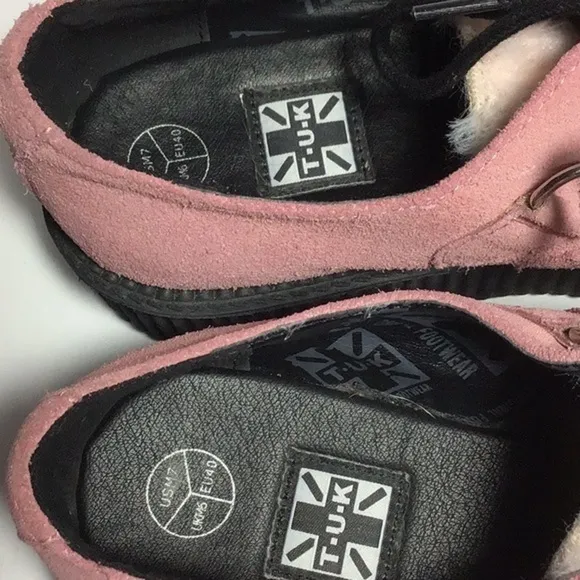 NWOB T. U.K. Mondo Creeper 9 Pink Suede Faux Fur