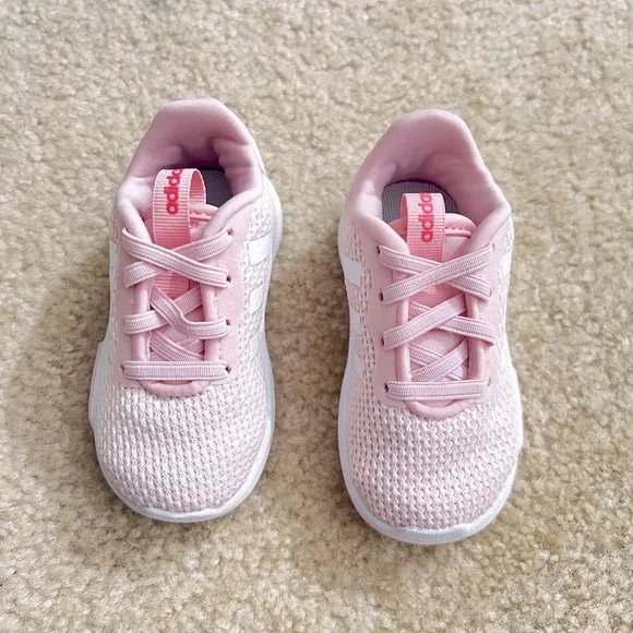 NWOT Adidas Racer TR 2.0 Shoes