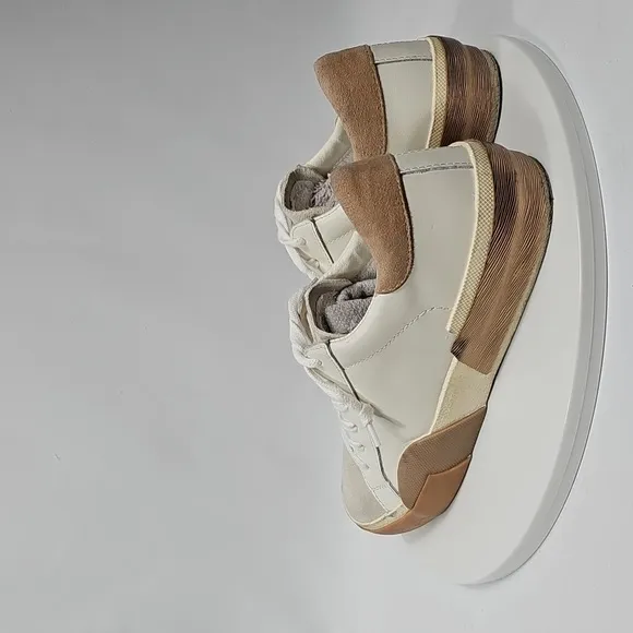 NWOT Dolce Vita Zina Lace-Up Sneakers Colorblock Leather White Rose Gold Tan 7
