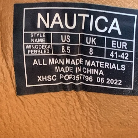 NWOT Nautica Men's Wingdeck Pebbled Oxford Shoes.