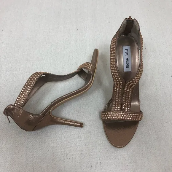 NWOT Steve Madden Rose Gold Dress Shoes