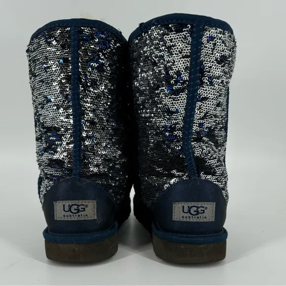 NWOT UGG BLUE/SILVER SEQUINS BOOTS
