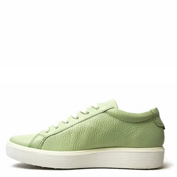 NWT $130 ECCO Matcha Green Women's Sneakers 6-6.5 - 37