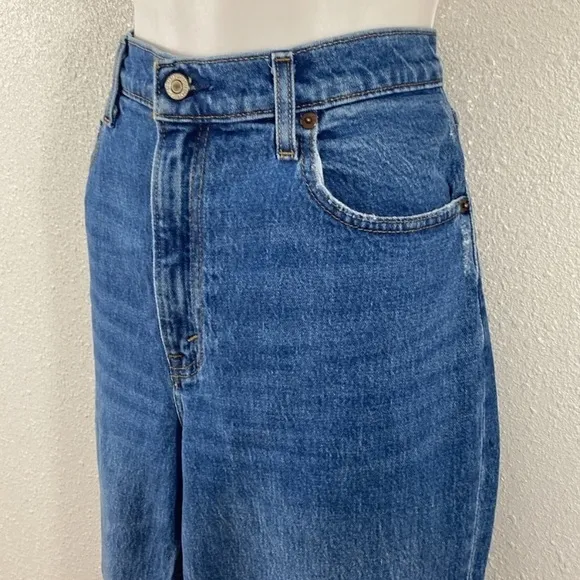 NWT Abercrombie &amp; Fitch A&amp;F 90s Straight Leg Ultra High Rise Ripped Jeans 30 10