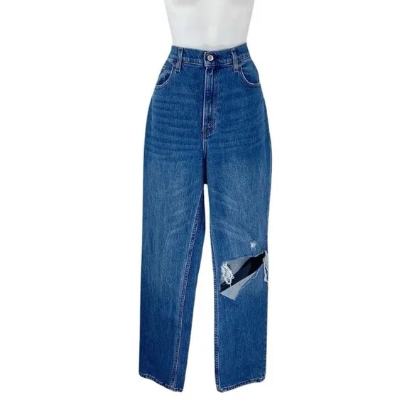 NWT Abercrombie &amp; Fitch A&amp;F 90s Straight Leg Ultra High Rise Ripped Jeans 30 10