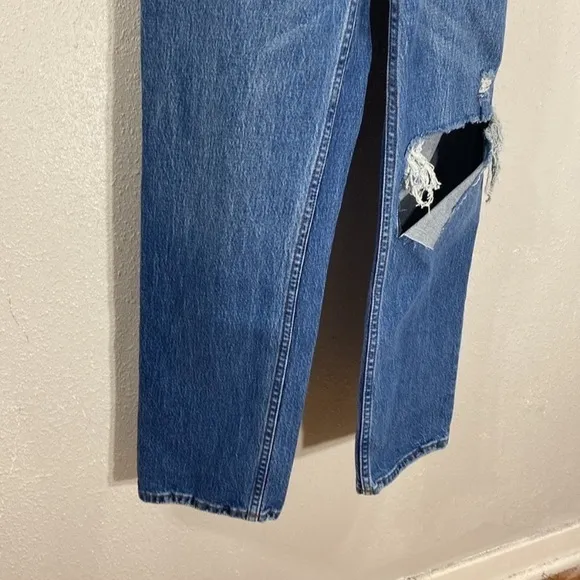 NWT Abercrombie &amp; Fitch A&amp;F 90s Straight Leg Ultra High Rise Ripped Jeans 30 10