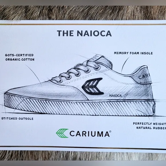 NWT Cariuma Naioca Canvas Skate Sneaker size W9 / M7 Off White