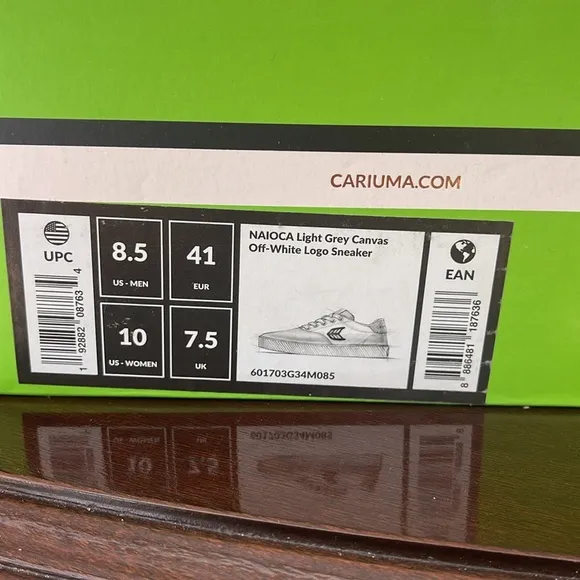 NWT Cariuma NAIOCA Light Grey Canvas off-white logo sneaker mens 8.5 women’s