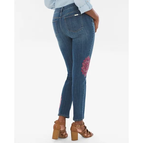 NWT Chico's So Slimming Girlfriend Ankle Jeans Sz 1.5 (US 10) Embroidered Boho