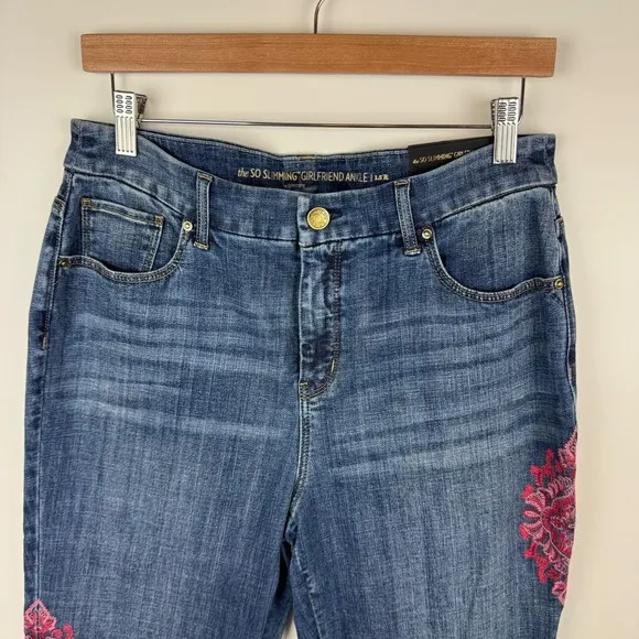 NWT Chico's So Slimming Girlfriend Ankle Jeans Sz 1.5 (US 10) Embroidered Boho