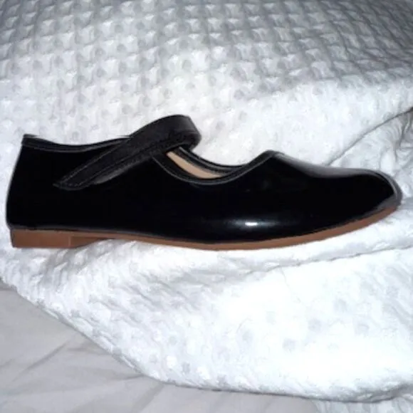 NWT Elephantito Girl's Zoe Mary Jane Patent Leather Shoes in Black size 10 T