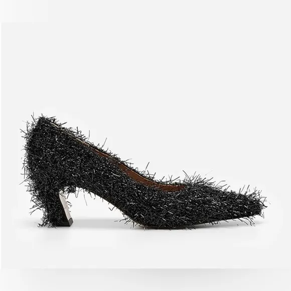 NWT Flattered Iggy Textile Black size 39