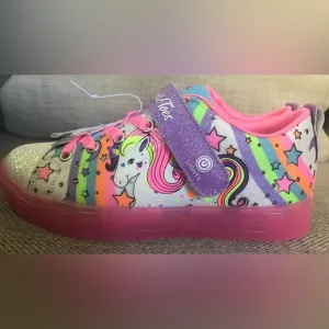 NWT Girls Skechers Twinkle Toes light up shoes size 3