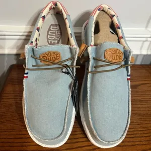 NWT-Hey Dude Men's Patriotic Red, White and Light Blue Casual Shoes 🇺🇸