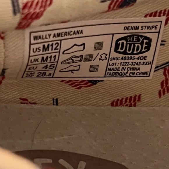 NWT-Hey Dude Men's Patriotic Red, White and Light Blue Casual Shoes 🇺🇸