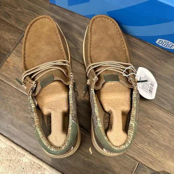 NWT Men’s Hey Dude Paul Slip On Shoes Nut Brown Suede Loafers - Size 10