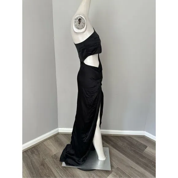 NWT MICHAEL COSTELLO x REVOLVE Kamaria Gown in Black Small $298