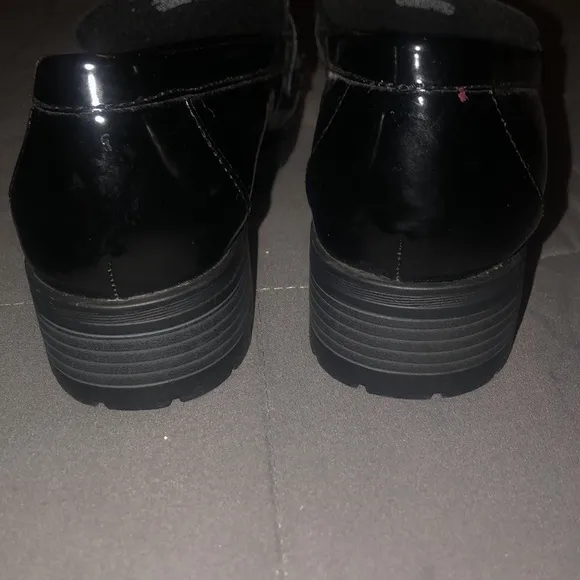 NWT old navy patent black  loafers Classic Black Loafers size 11