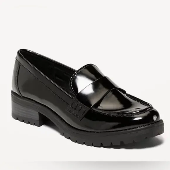 NWT old navy patent black  loafers Classic Black Loafers size 11