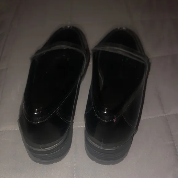 NWT old navy patent black  loafers Classic Black Loafers size 11